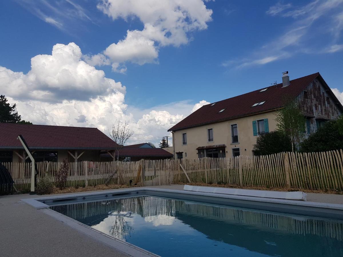 La Pause O Logis Gasthof *